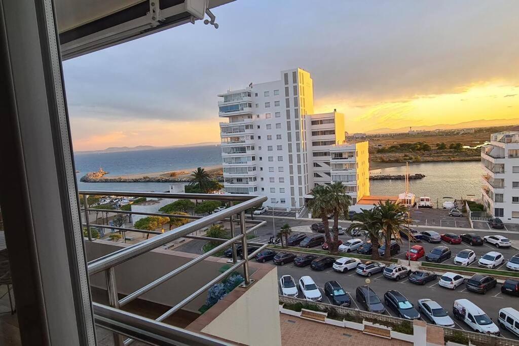 Sunsetmare Vacational Apartment 로지즈 외부 사진